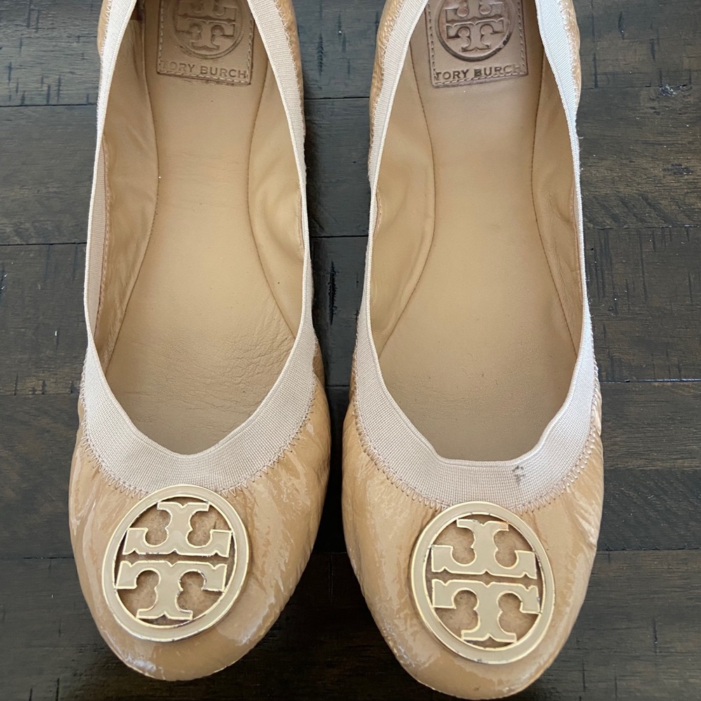 Tory Burch Patent Leather Beige Flats